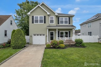 51 N Smith St, Avenel, NJ 07001
