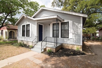 3010 E 12th St, Austin, TX 78702