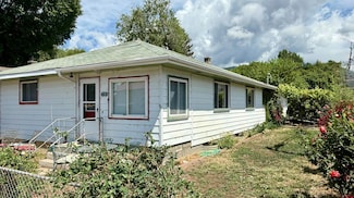 110 2nd St, Paonia, CO 81428