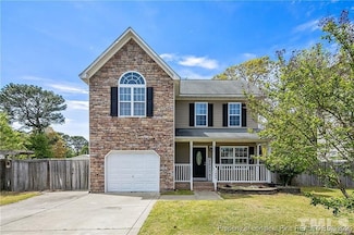 1600 Silver Ridge Ct, Fayetteville, NC 28304