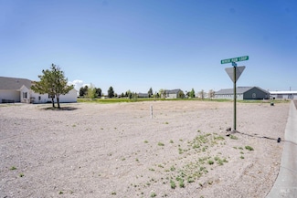 39 & 40 Lakeside Loop, Burley, ID 83318
