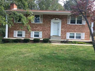130 Forest Dr, Stuarts Draft, VA 24477