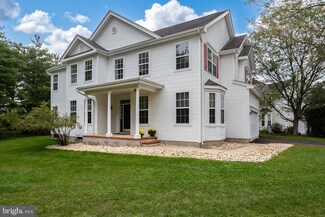 49 Dogwood Dr, Plainsboro, NJ 08536