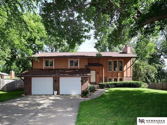 15912 Frances Cir, Omaha, NE 68130