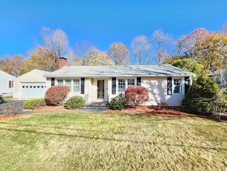 8 Hadley Ln, Westborough, MA 01581