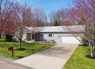 31 Club View Dr, Bath, NY 14810