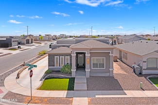 1901 William Caples St, El Paso, TX 79938