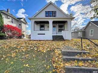 1638 20th Ave, Moline, IL 61265