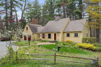 203 Sand Hill Rd, Groton, MA 01450