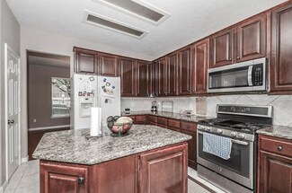 16354 Mellow Oaks Ln, Sugar Land, TX 77498