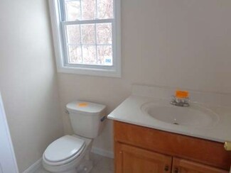 50 Woodruff St, Springfield, MA 01109