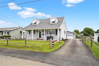 423 Victoria St, Belle Vernon, PA 15012