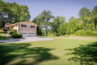 7723 N Dent Rd, Hixson, TN 37343