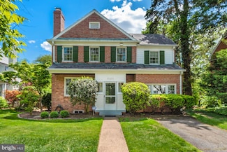 3120 Winnett Rd, Chevy Chase, MD 20815