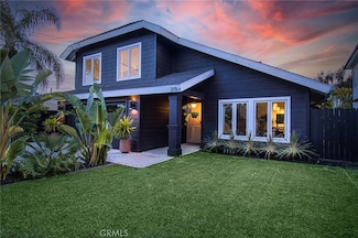 215 E 20th St, Costa Mesa, CA 92627