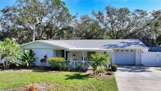 2307 Robinson Ave, Sarasota, FL 34232