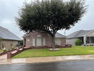 303 Karen Dr, Alamo, TX 78516