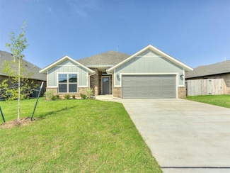 479 Cherrybark Dr, Goldsby, OK 73093