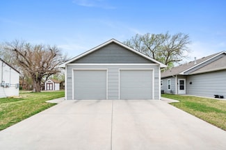 1523 & 1525 S Edwards Ave, Wichita, KS 67213