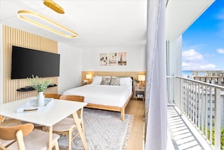 2427 Kuhio Ave Unit 1205, Honolulu, HI 96815