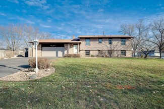 8156 Noble Ave N, Brooklyn Park, MN 55443