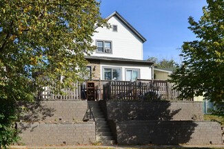 1097 Suburban Ave, Saint Paul, MN 55106