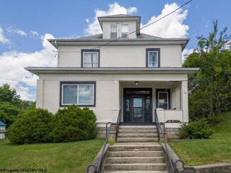 78 Mahlon St, Shinnston, WV 26431