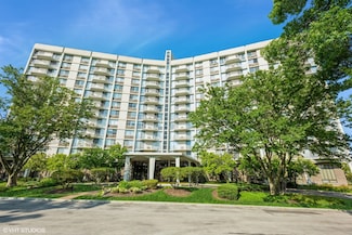 20 N Tower Rd Unit 7E, Oak Brook, IL 60523