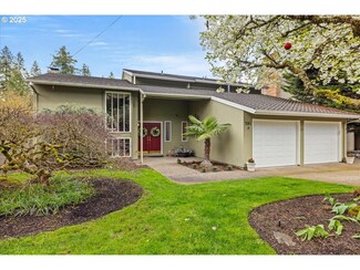781 N Shore Rd, Lake Oswego, OR 97034