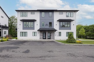 15 Old Nyack Turnpike Unit 201, Monsey, NY 10952