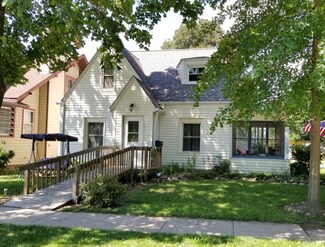 106 E 2nd St, Prophetstown, IL 61277