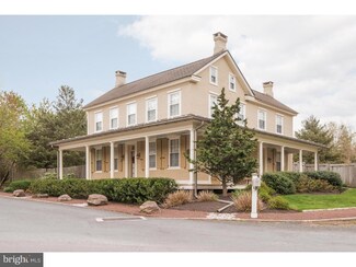 241 Smithtown Rd, Pipersville, PA 18947