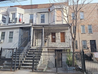 1326 College Ave, Bronx, NY 10456