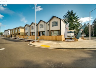 12033 SE 5th St, Vancouver, WA 98683