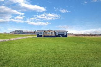 1023 Hopewell Rd, Bellevue, TX 76228