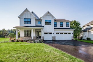 812 Pueblo Ct, Naperville, IL 60565