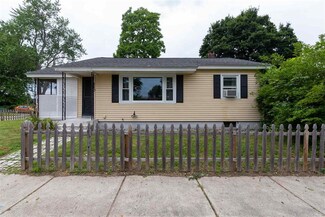 110 Chandler St, Nashua, NH 03064