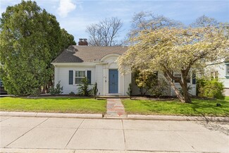 73 Granite St, Westerly, RI 02891