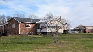 110 Jessica Ln, Follansbee, WV 26037