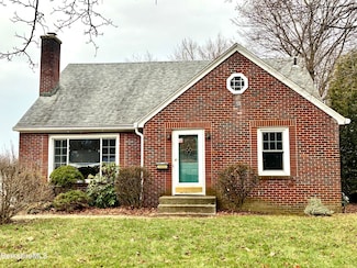 135 Allengate Ave, Pittsfield, MA 01201