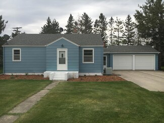 334 Crescent Ave, Crookston, MN 56716