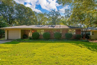 5106 Greenway Dr, North Little Rock, AR 72116