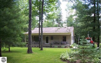 5389 Marilyn Dr, Sterling, MI 48659