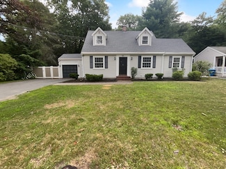 611 N Bedford St, East Bridgewater, MA 02333
