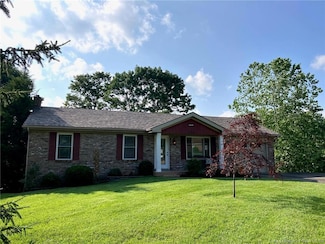 5203 Chad Cir, Floyds Knobs, IN 47119