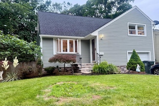 535 Fairview Ave, Colonia, NJ 07067