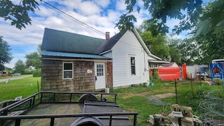 416 E Matilda St, Elnora, IN 47529