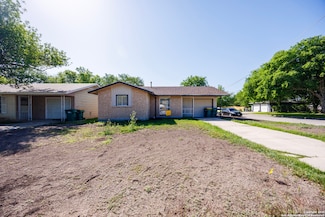 438 W Byrd Blvd, Universal City, TX 78148
