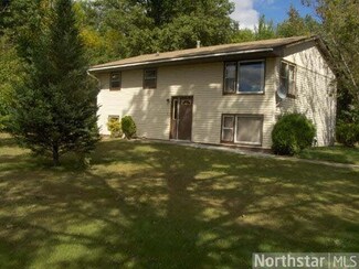 2716 Jade St, Mora, MN 55051