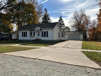 277 Washington St, Sunfield, MI 48890